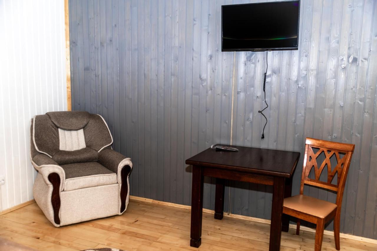 Wood House Hotel Pilipets ภายนอก รูปภาพ